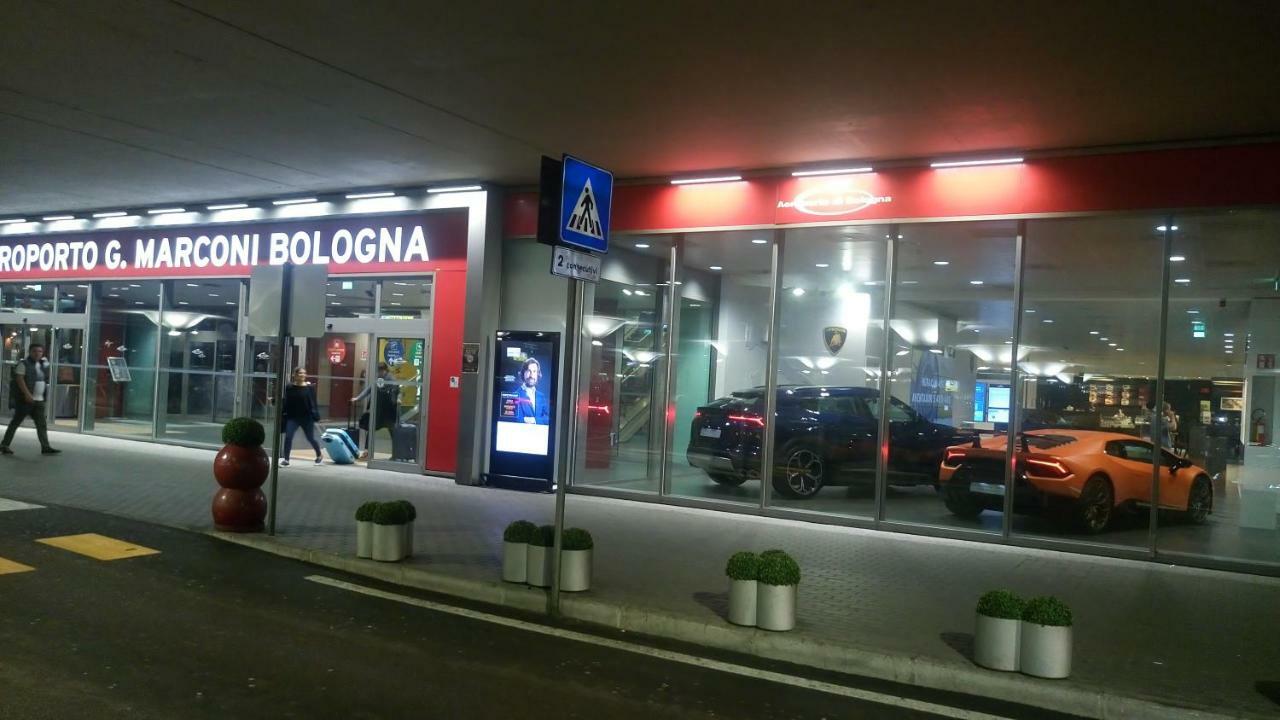 Stop Over Blq 博洛尼亚 外观 照片
